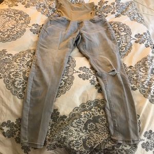 Maternity skinny jeans